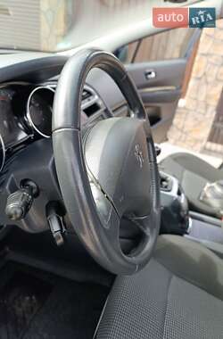 Мікровен Peugeot 5008 2010 в 