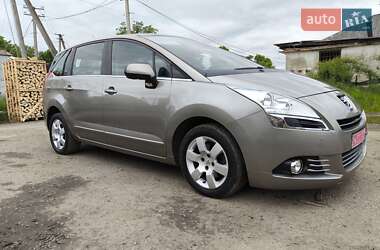 Микровэн Peugeot 5008 2012 в Калуше