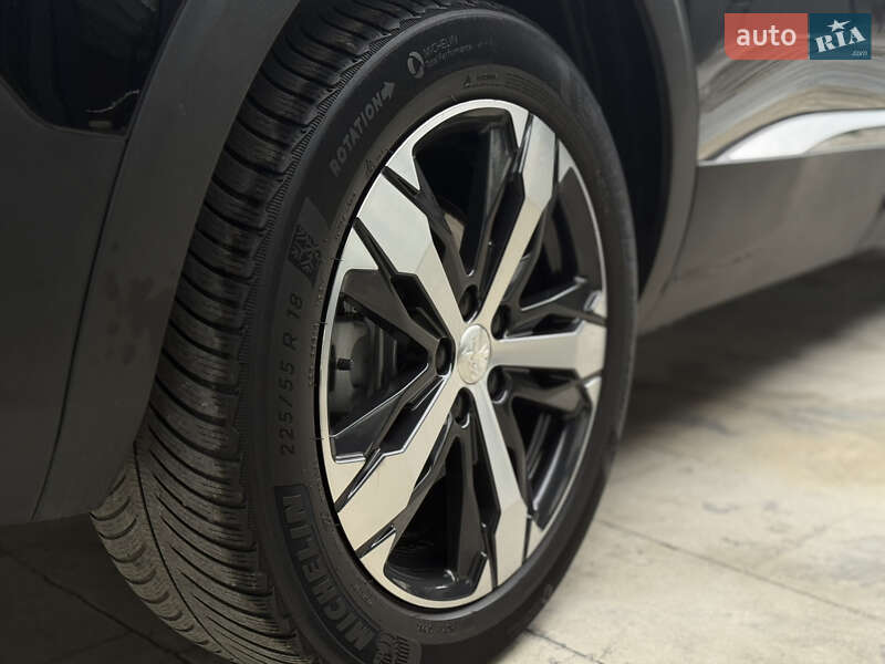 Внедорожник / Кроссовер Peugeot 5008 2019 в Ивано-Франковске