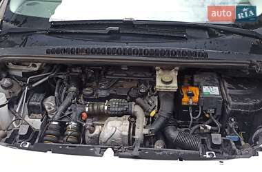 Мікровен Peugeot 5008 2012 в Хусті