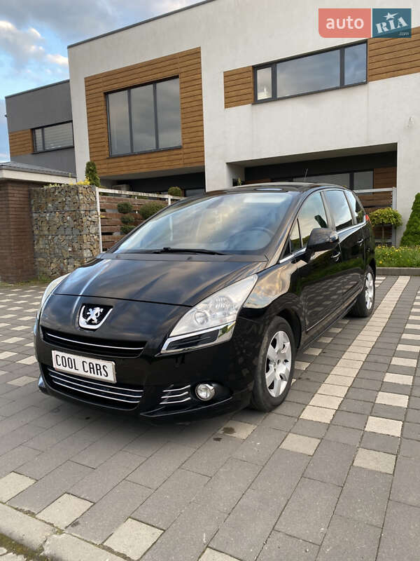 Мікровен Peugeot 5008 2013 в 