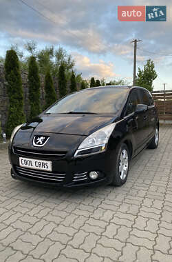 Мікровен Peugeot 5008 2013 в 