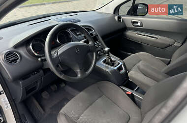 Микровэн Peugeot 5008 2010 в 