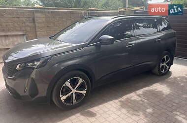 Внедорожник / Кроссовер Peugeot 5008 2021 в Днепре