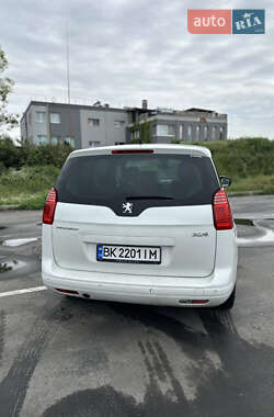 Мікровен Peugeot 5008 2011 в 