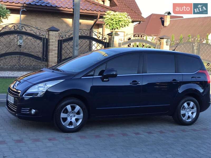 Мікровен Peugeot 5008 2010 в Луцьку