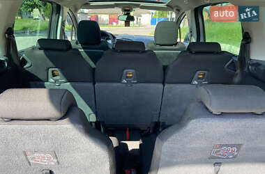 Мікровен Peugeot 5008 2011 в 