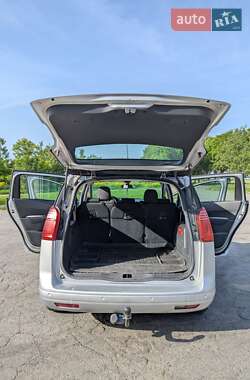 Микровэн Peugeot 5008 2014 в 