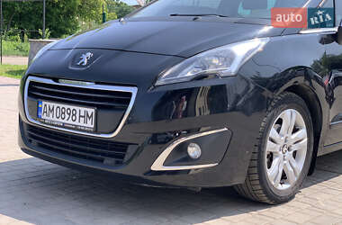 Мікровен Peugeot 5008 2014 в 