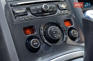 Мікровен Peugeot 5008 2014 в 