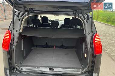 Микровэн Peugeot 5008 2011 в 