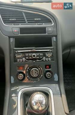 Мікровен Peugeot 5008 2010 в 