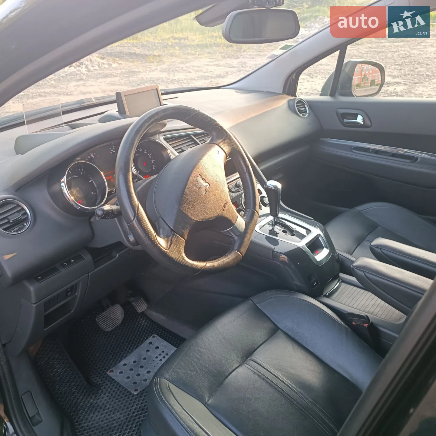 2011 Peugeot 5008 - мініатюра 21
