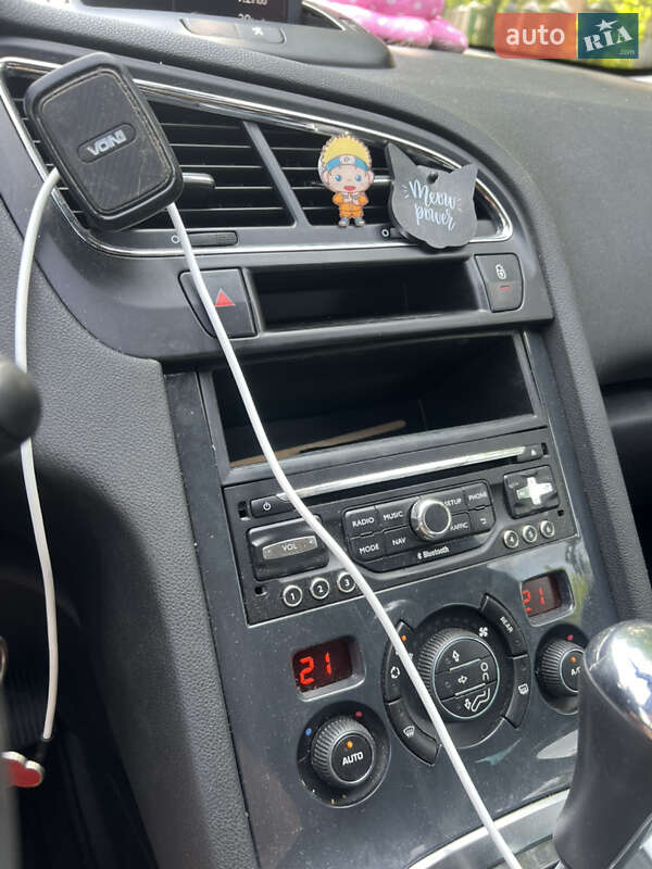 Мікровен Peugeot 5008 2016 в Львові