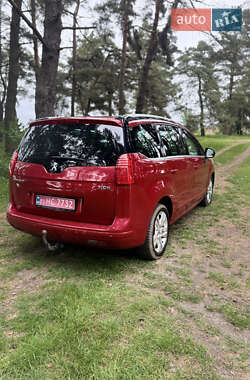 Микровэн Peugeot 5008 2010 в 