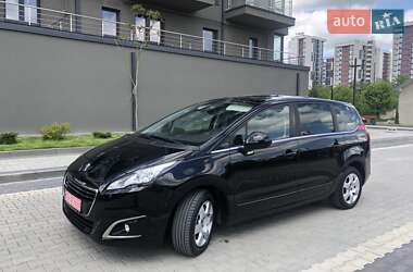 Микровэн Peugeot 5008 2014 в Ивано-Франковске