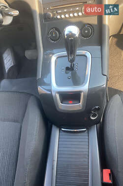 Микровэн Peugeot 5008 2013 в 