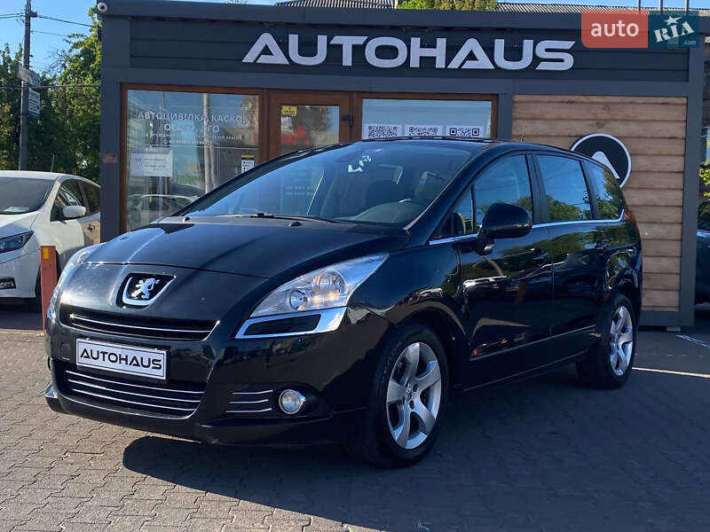 Peugeot 5008 2012