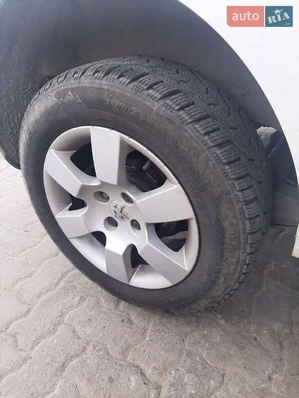 Мікровен Peugeot 5008 2012 в Хмельницькому фото 3 Мікровен Peugeot 5008 2012 в Хмельницькому