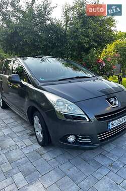 Микровэн Peugeot 5008 2010 в Львове