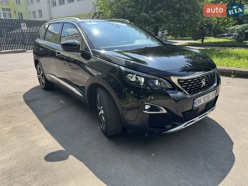Peugeot 5008