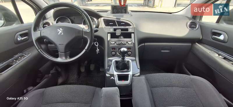 Мікровен Peugeot 5008 2016 в Івано-Франківську