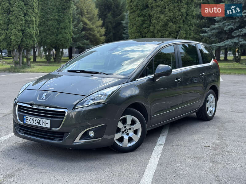 Peugeot 5008 2015