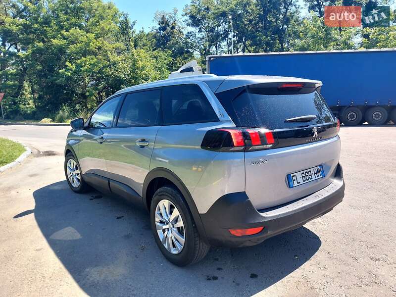 Позашляховик / Кросовер Peugeot 5008 2019 в Львові