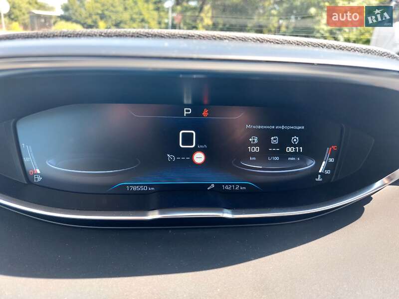 Позашляховик / Кросовер Peugeot 5008 2019 в Львові