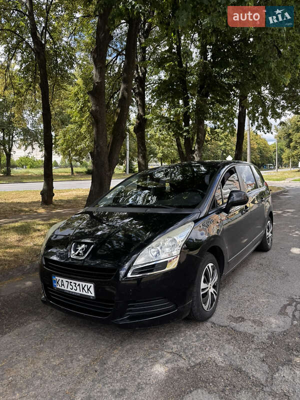 Peugeot 5008 2010