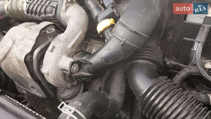 Мікровен Peugeot 5008 2013 в Тернополі