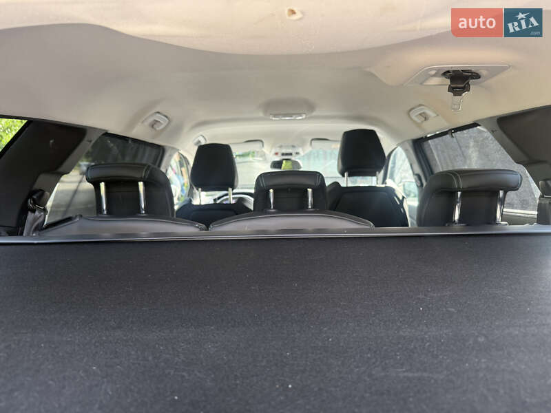 Позашляховик / Кросовер Peugeot 5008 2020 в Запоріжжі