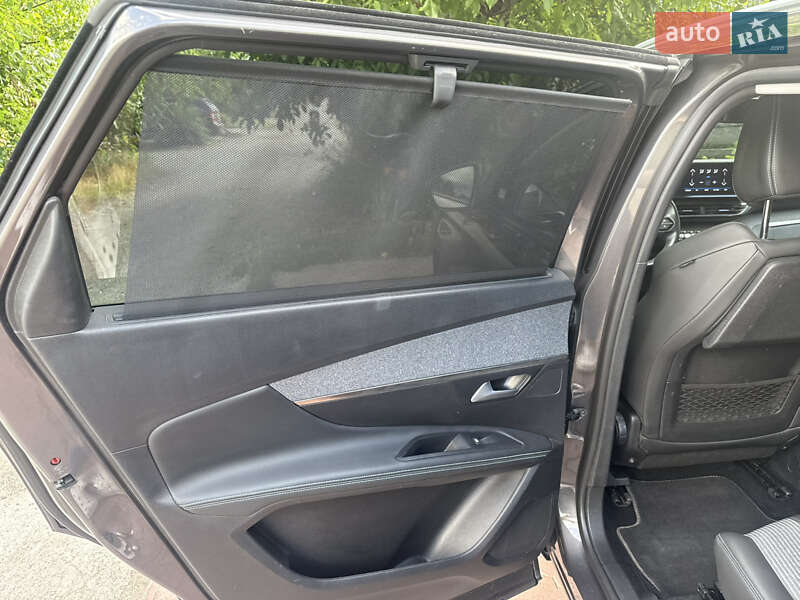 Позашляховик / Кросовер Peugeot 5008 2020 в Запоріжжі