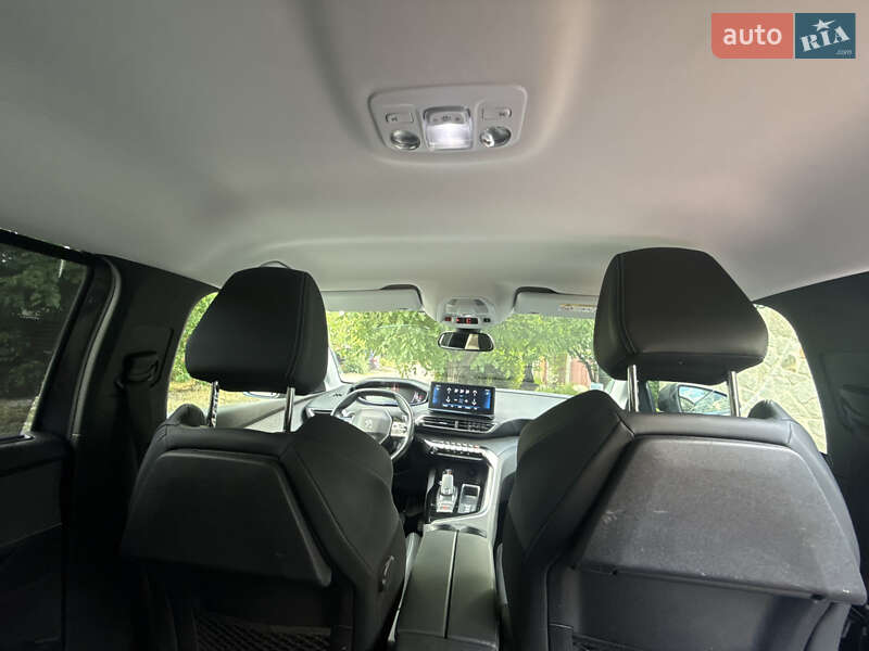Позашляховик / Кросовер Peugeot 5008 2020 в Запоріжжі