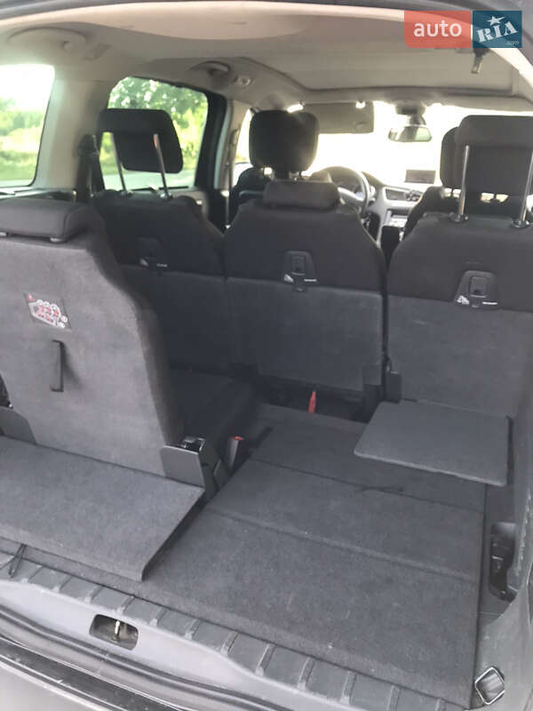 Мікровен Peugeot 5008 2011 в Кам'янці-Бузькій