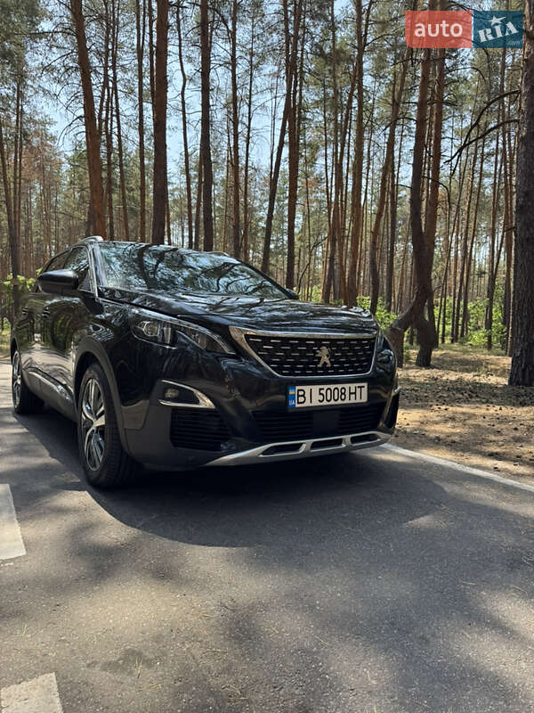 Внедорожник / Кроссовер Peugeot 5008 2017 в Полтаве