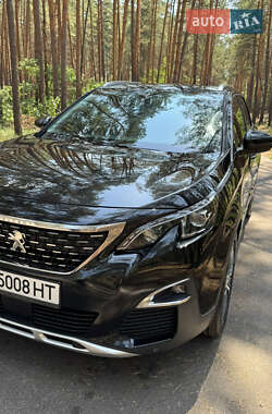Позашляховик / Кросовер Peugeot 5008 2017 в Полтаві