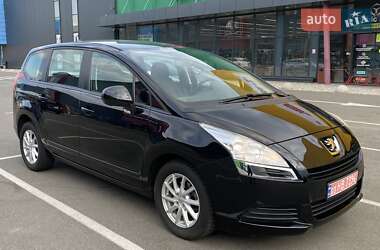 Мікровен Peugeot 5008 2013 в 