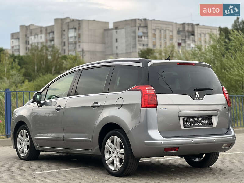 Микровэн Peugeot 5008 2016 в Дрогобыче