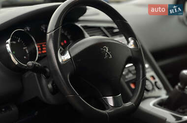 Микровэн Peugeot 5008 2016 в 