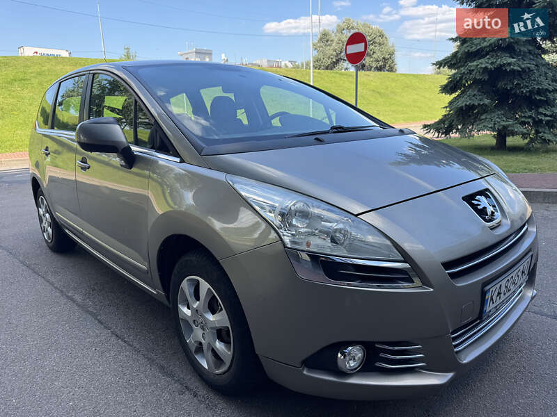 Peugeot 5008 2009