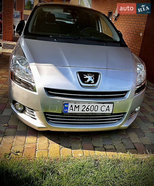 Мікровен Peugeot 5008 2013 в Житомирі