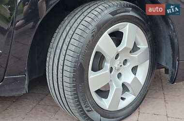 Микровэн Peugeot 5008 2012 в 