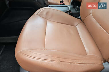 Микровэн Peugeot 5008 2012 в 