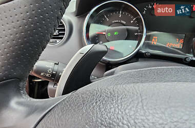 Микровэн Peugeot 5008 2012 в 