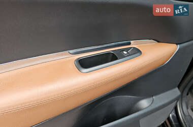 Микровэн Peugeot 5008 2012 в 