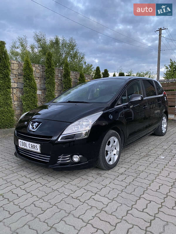 Микровэн Peugeot 5008 2013 в Стрые