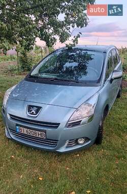 Мікровен Peugeot 5008 2010 в Полтаві