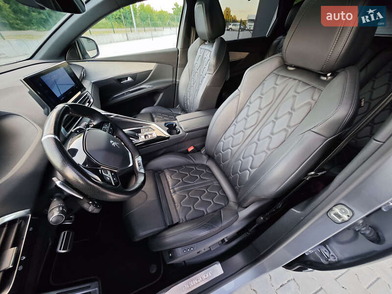 Позашляховик / Кросовер Peugeot 5008 2021 в Дубні