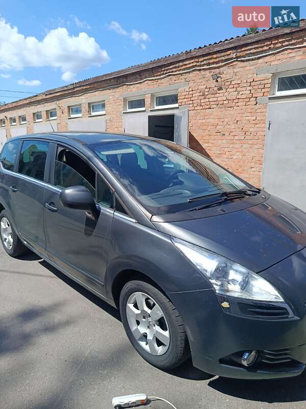 Мікровен Peugeot 5008 2012 в Пирятині фото Мікровен Peugeot 5008 2012 в Пирятині